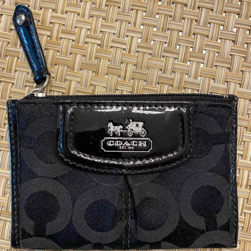 Coach Key/Change pouch - Picture 1 of 3